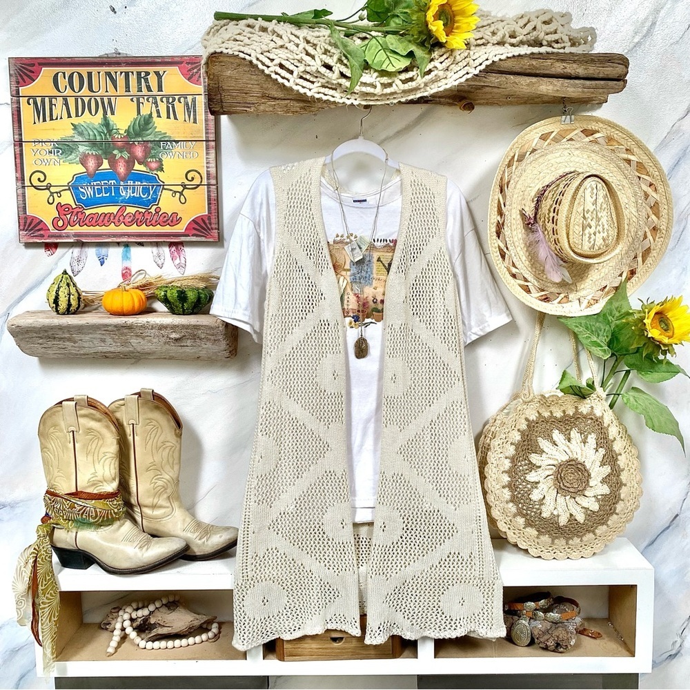Farmhouse granny vibe boho knit vest w cabin cottage prairie feel